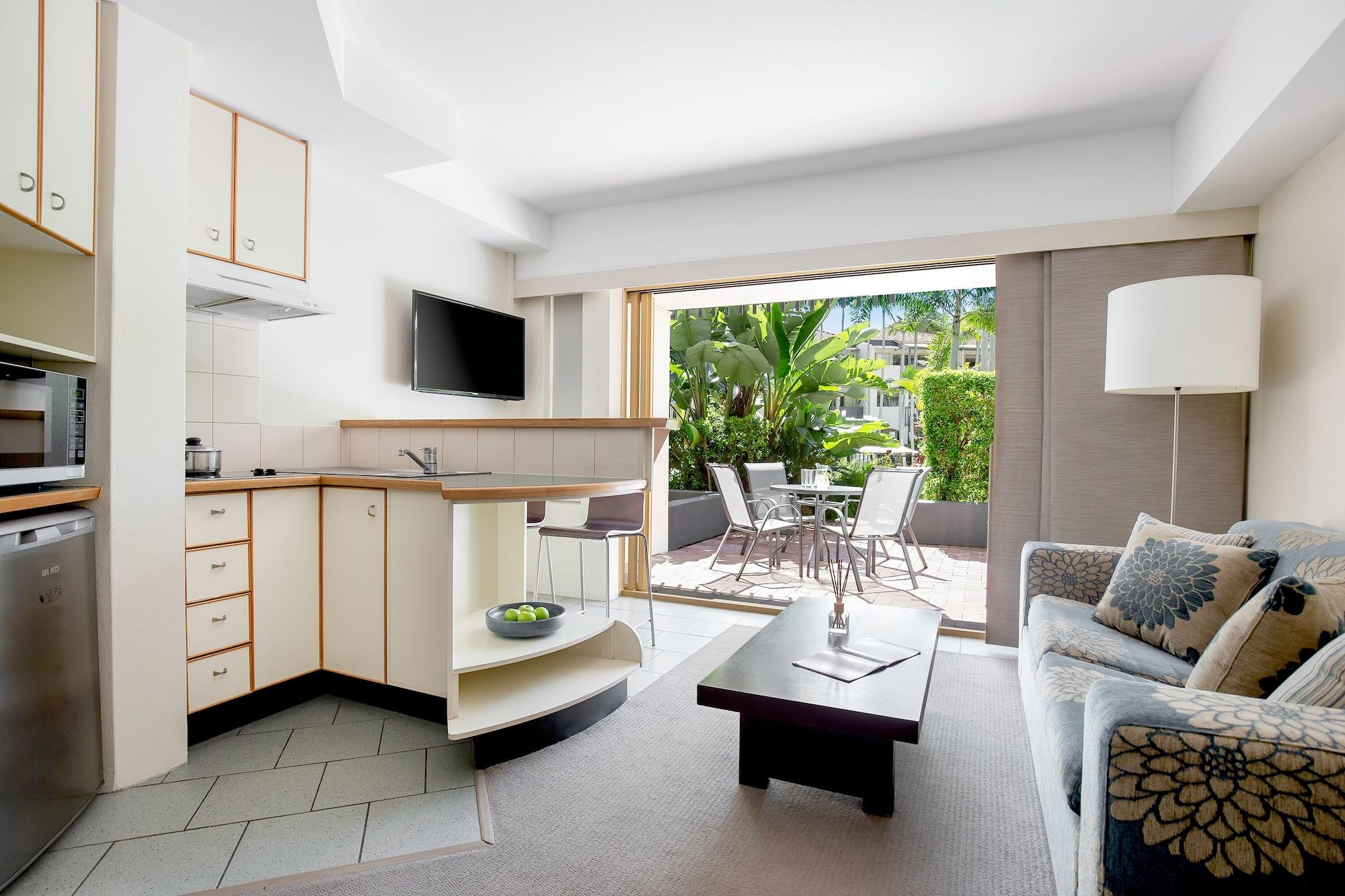 Mantra French Quarter Noosa Aparthotel Exterior photo